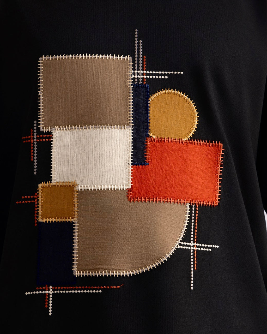 GEOMETRIC LUXE ENSEMBLE